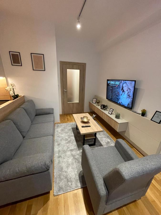 Hills Apartments Подгорица Экстерьер фото