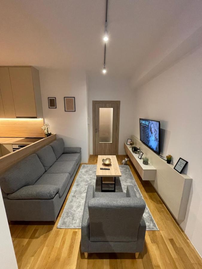 Hills Apartments Подгорица Экстерьер фото